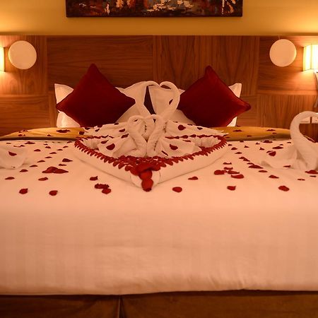 Nawaress Hotel 吉赞 外观 照片