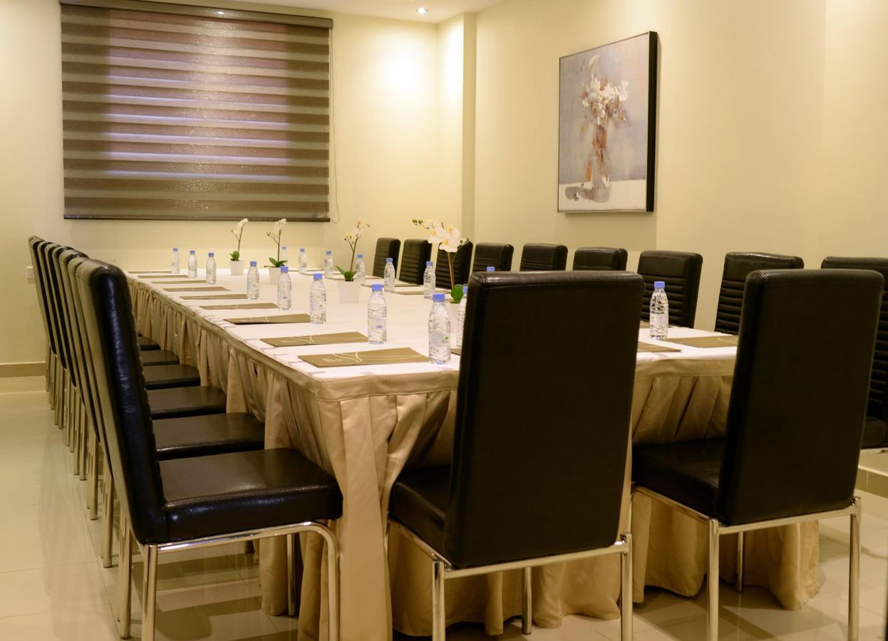 Nawaress Hotel 吉赞 外观 照片